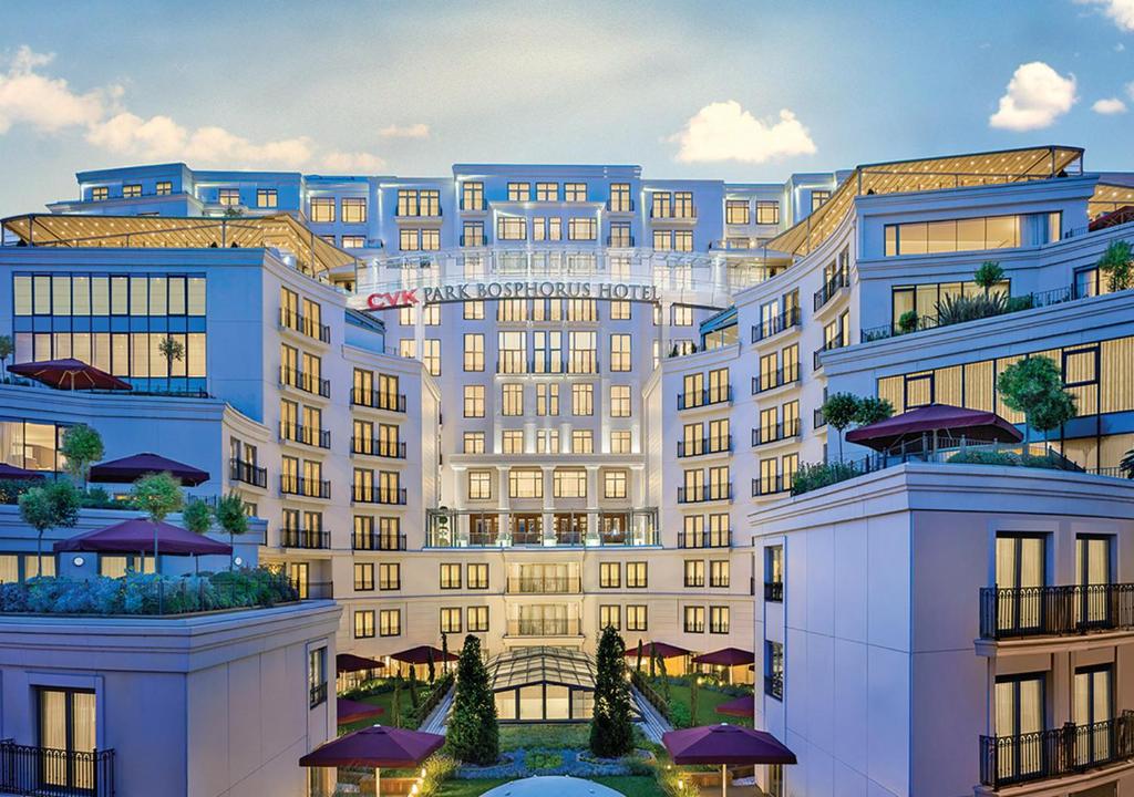 Quiet Whispers of Istanbul: Refined Retreats for the Discerning Heart