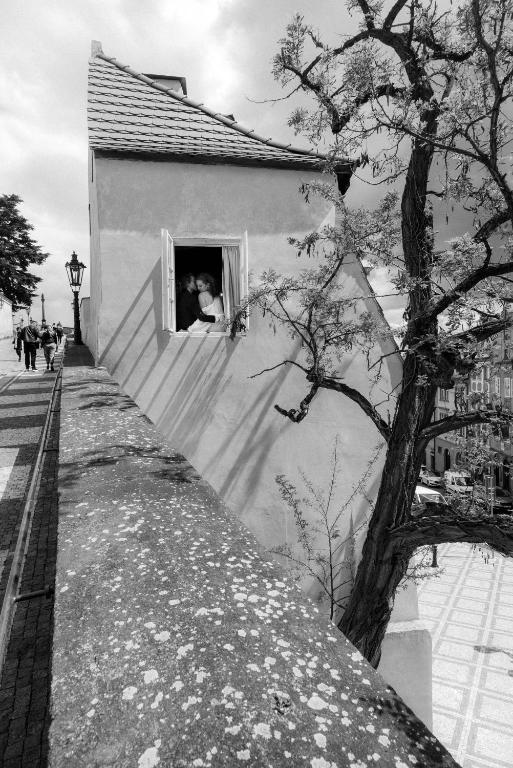 Prague’s Quiet Charms: Elegant Retreats for the Discerning Sojourner